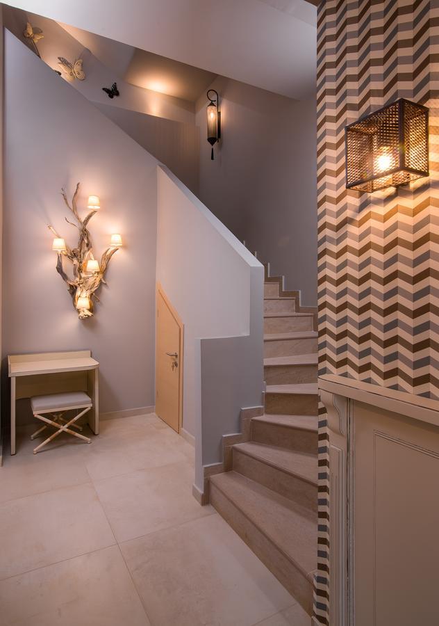 Neikos Mediterraneo Luxury Suites Hanioti Exterior photo
